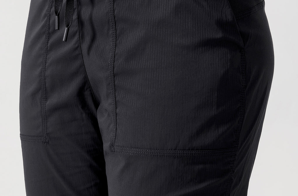 CRZ YOGA Women's Lightweight Straight Leg Pants 30" Black