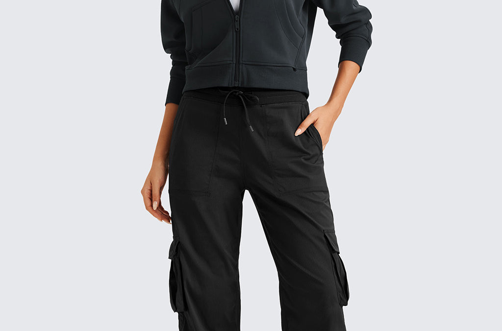 Woman's Lightweight Cargo Pants Black