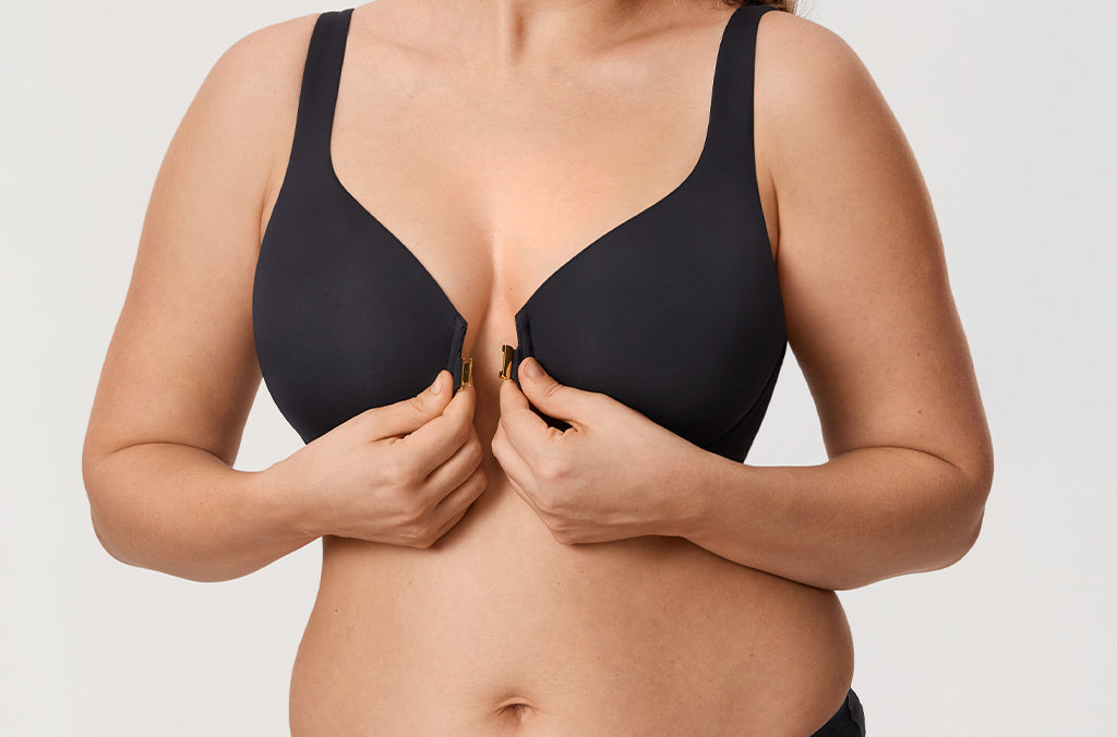 Women's Silky Smooth Front Closure Bra Beige